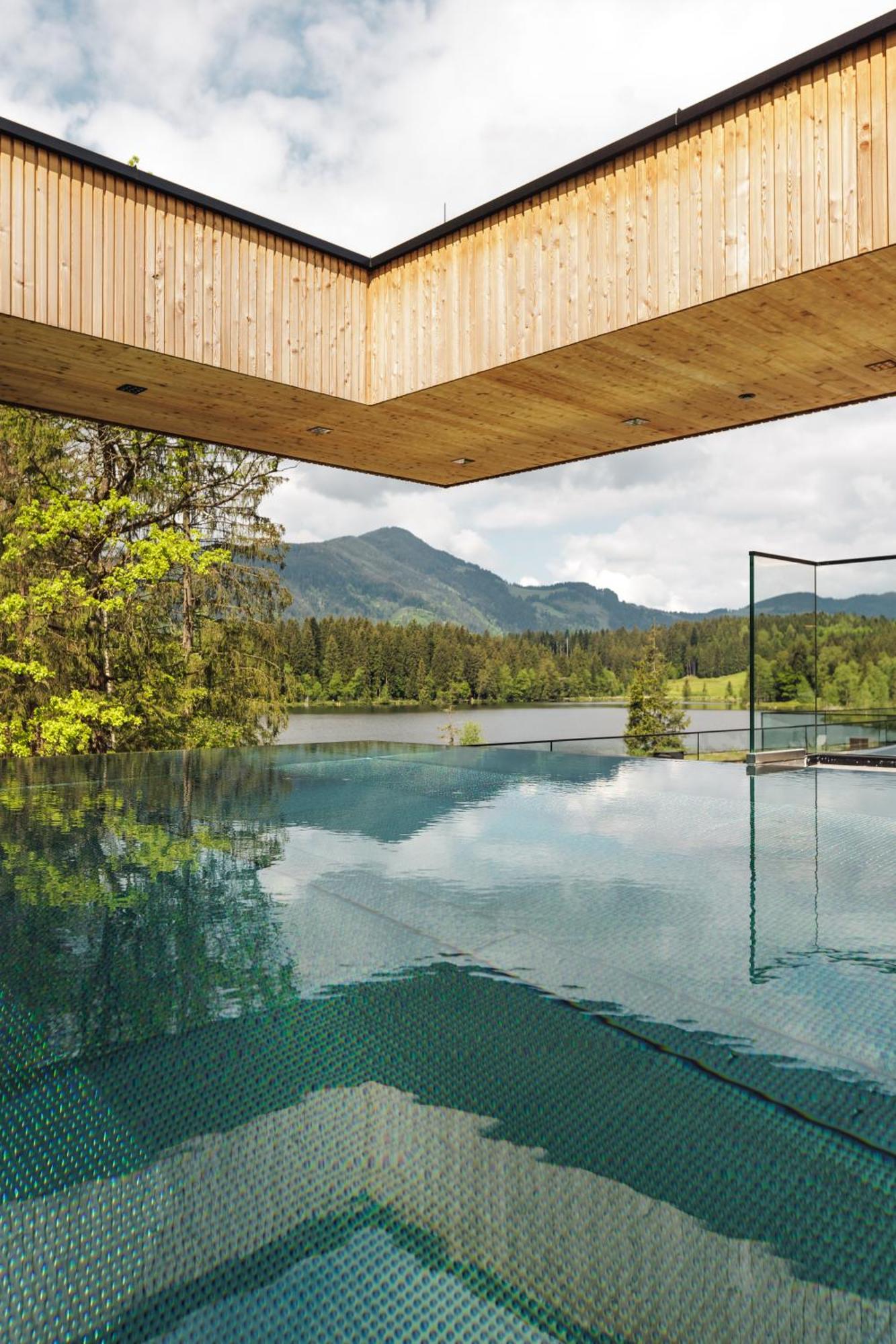 Alpenhotel Am Schwarzsee 4*